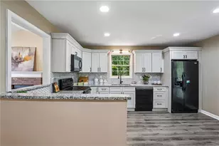 1036 Pepper Circle NW, Acworth, GA 30101 - Photo 11