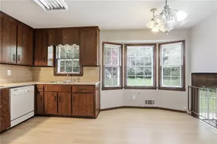 3021 Wendwood Dr, Marietta, GA 30062 - Photo 17