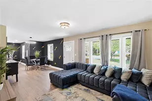 2805 Long Way, Decatur, GA 30032 - Photo 9