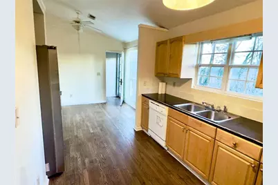 2020 Driftwood Circle, Cumming, GA 30041 - Photo 9