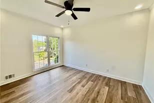 3607 Hampstead Ln NE, Roswell, GA 30075 - Photo 11
