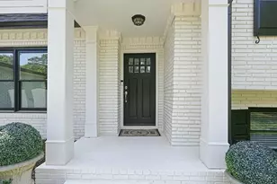 1350 Battleview Dr NW, Atlanta, GA 30327 - Photo 11