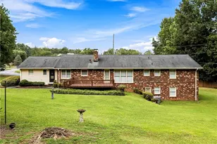 2405 Post Oak Tritt Rd, Marietta, GA 30062 - Photo 31
