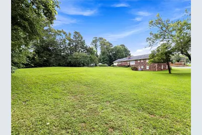 2405 Post Oak Tritt Road, Marietta, GA 30062 - Photo 33