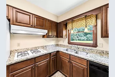 2405 Post Oak Tritt Road, Marietta, GA 30062 - Photo 11