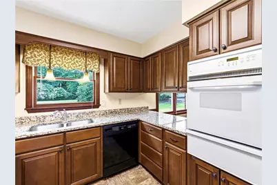 2405 Post Oak Tritt Road, Marietta, GA 30062 - Photo 13