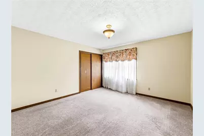 2405 Post Oak Tritt Road, Marietta, GA 30062 - Photo 23