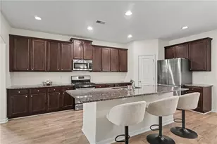 3923 King Fisher Dr, Atlanta, GA 30349 - Photo 11