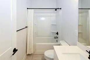 1860 NW Commons Pl NW, Atlanta, GA 30318 - Photo 13