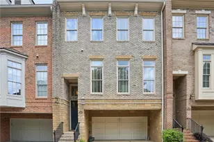 12 Candler Grove Dr, Decatur, GA 30030 - Photo 1