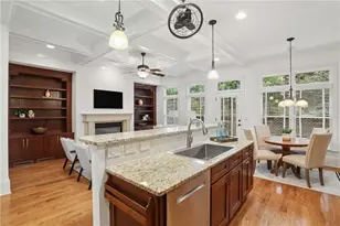 12 Candler Grove Dr, Decatur, GA 30030 - Photo 13