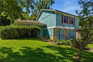 5556 Weatherford Rd, Norcross, GA 30093 - Photo 3
