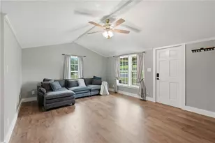 1563 Davenport Rd, Braselton, GA 30517 - Photo 5