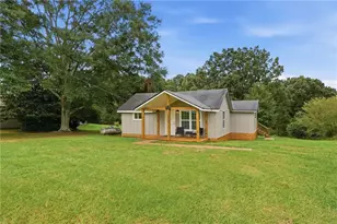 1563 Davenport Rd, Braselton, GA 30517 - Photo 3