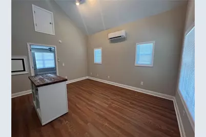 19 Myrtle Drive, Gainesville, GA 30501 - Photo 3
