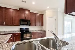 1086 Blind Brook Cir, Hoschton, GA 30548 - Photo 9