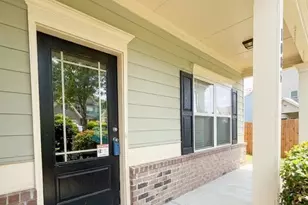 1086 Blind Brook Cir, Hoschton, GA 30548 - Photo 3