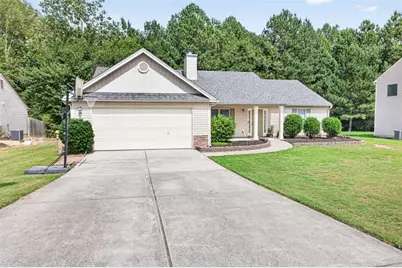 1429 Silvergate Way, Winder, GA 30680 - Photo 3