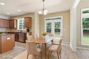 6340 Forest Shore Ct, Cumming, GA 30040 - Photo 5