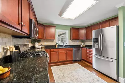 528 Powder Springs Street SE, Smyrna, GA 30082 - Photo 9