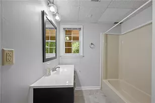 9335 Huntcliff Trce, Sandy Springs, GA 30350 - Photo 55