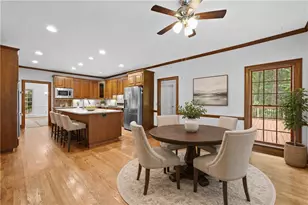 9335 Huntcliff Trce, Sandy Springs, GA 30350 - Photo 13