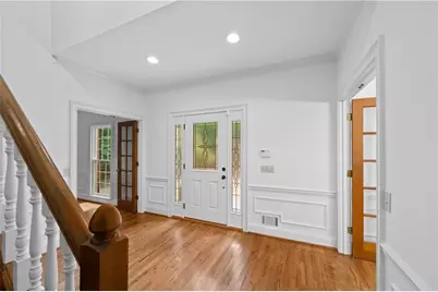 9335 Huntcliff Trace, Sandy Springs, GA 30350 - Photo 3