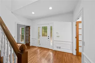 9335 Huntcliff Trce, Sandy Springs, GA 30350 - Photo 3