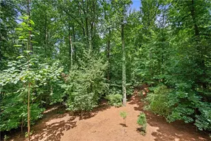 9335 Huntcliff Trce, Sandy Springs, GA 30350 - Photo 25