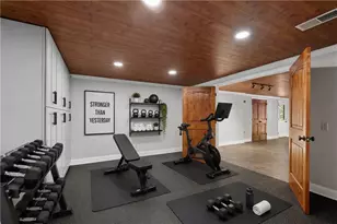 9335 Huntcliff Trce, Sandy Springs, GA 30350 - Photo 47