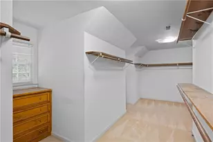 9335 Huntcliff Trce, Sandy Springs, GA 30350 - Photo 37