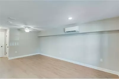 710 Jesse Jewell Parkways SE #101 CORNER - Lower Level, Gainesville, GA 30501 - Photo 5