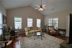 504 Park Pl Ct, Social Circle, GA 30025 - Photo 17