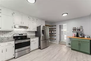 1508 Country Ct, Auburn, GA 30011 - Photo 9