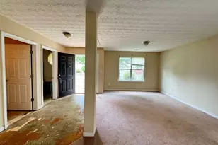 3159 Meadow Point Dr, Snellville, GA 30039 - Photo 11