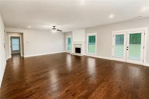 150 Peppertree Dr, Newnan, GA 30265 - Photo 9