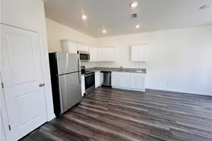 423 Towson St, Villa Rica, GA 30180 - Photo 9