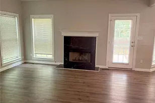 130 Cutstone Ct, Fayetteville, GA 30215 - Photo 5