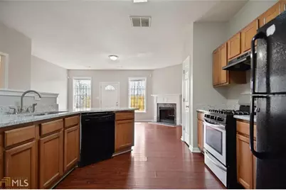 4852 Hairston Park Square, Stone Mountain, GA 30083 - Photo 7