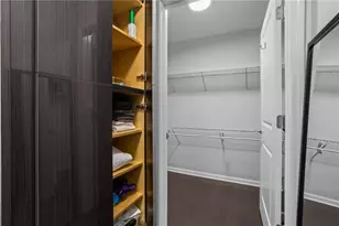 3040 Peachtree Rd NW, Atlanta, GA 30305 - Photo 19