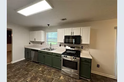 1847 Harmony Trace, Lithonia, GA 30058 - Photo 9