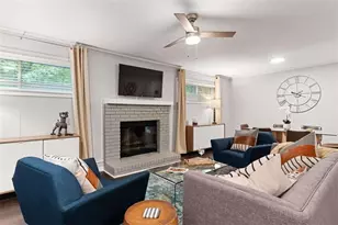 1609 Bridgeport Dr NW, Atlanta, GA 30318 - Photo 23