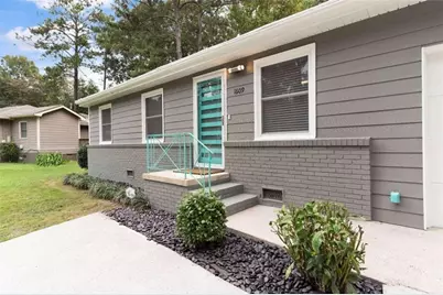 1609 Bridgeport Drive NW, Atlanta, GA 30318 - Photo 3