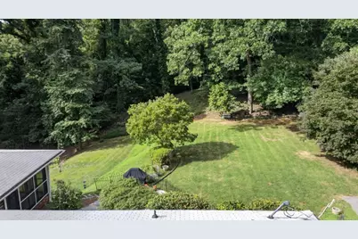 5274 Powers Ferry Road NW, Sandy Springs, GA 30327 - Photo 35