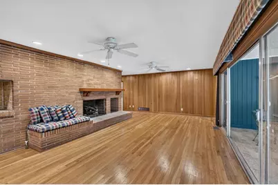 5274 Powers Ferry Road NW, Sandy Springs, GA 30327 - Photo 15