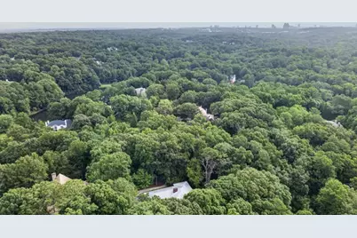 5274 Powers Ferry Road NW, Sandy Springs, GA 30327 - Photo 37