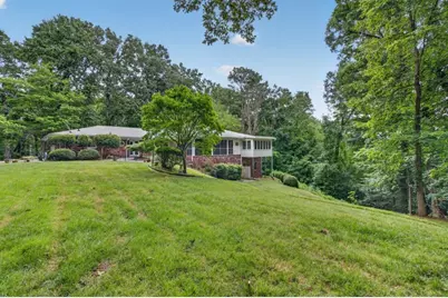 5274 Powers Ferry Road NW, Sandy Springs, GA 30327 - Photo 33