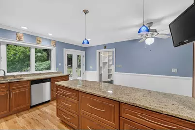 5274 Powers Ferry Road NW, Atlanta, GA 30327 - Photo 13