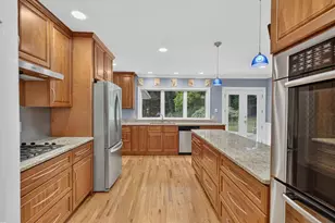 5274 Powers Ferry Rd NW, Atlanta, GA 30327 - Photo 11