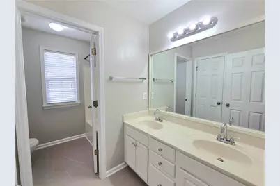 621 Roxtree Court, Buford, GA 30518 - Photo 15